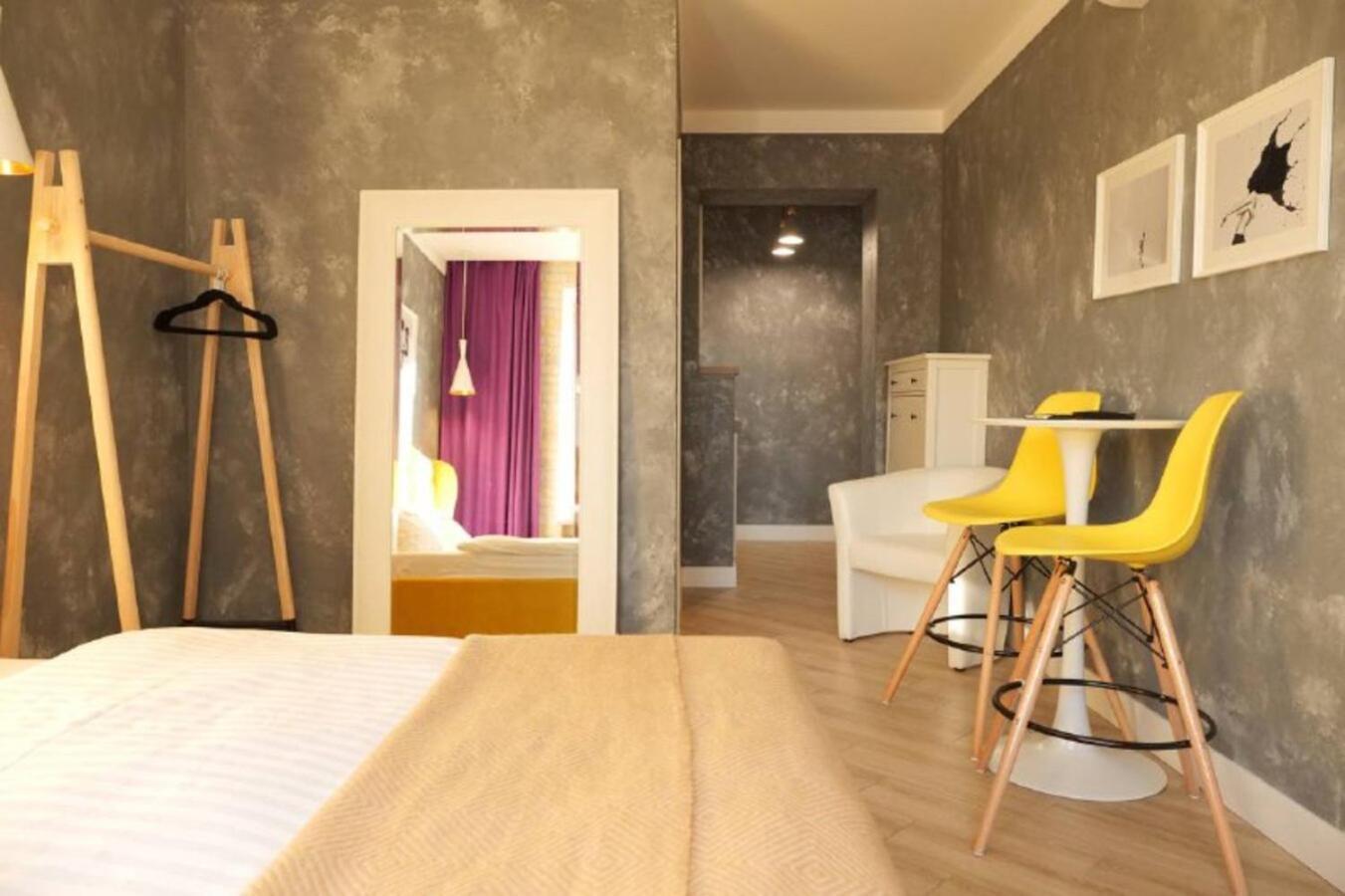 Freedom Apartments In City Center キエフ エクステリア 写真
